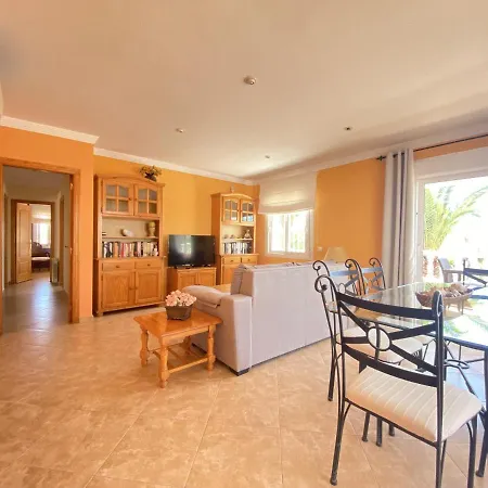 Adosado Con Gran Terraza Y Bonitas Vistas Апартаменты